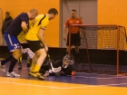 657